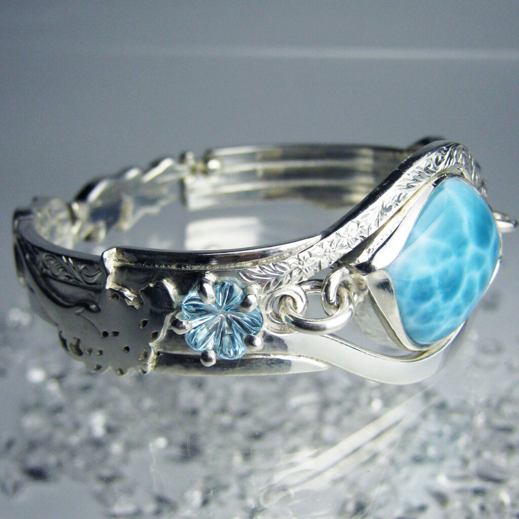 daitaiikura04_marmaid_bangle